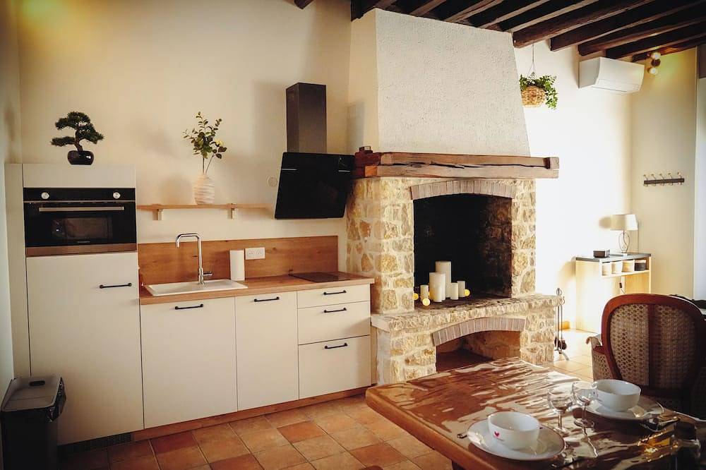 Gîte Le \"Victor Noir\" in Chéroy, Yonne