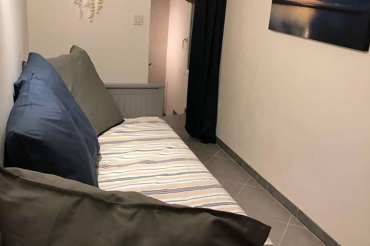 Location de vacances pour 5 personnes, avec jardin et terrasse à Saint-Laurent-de-Carnols - 3