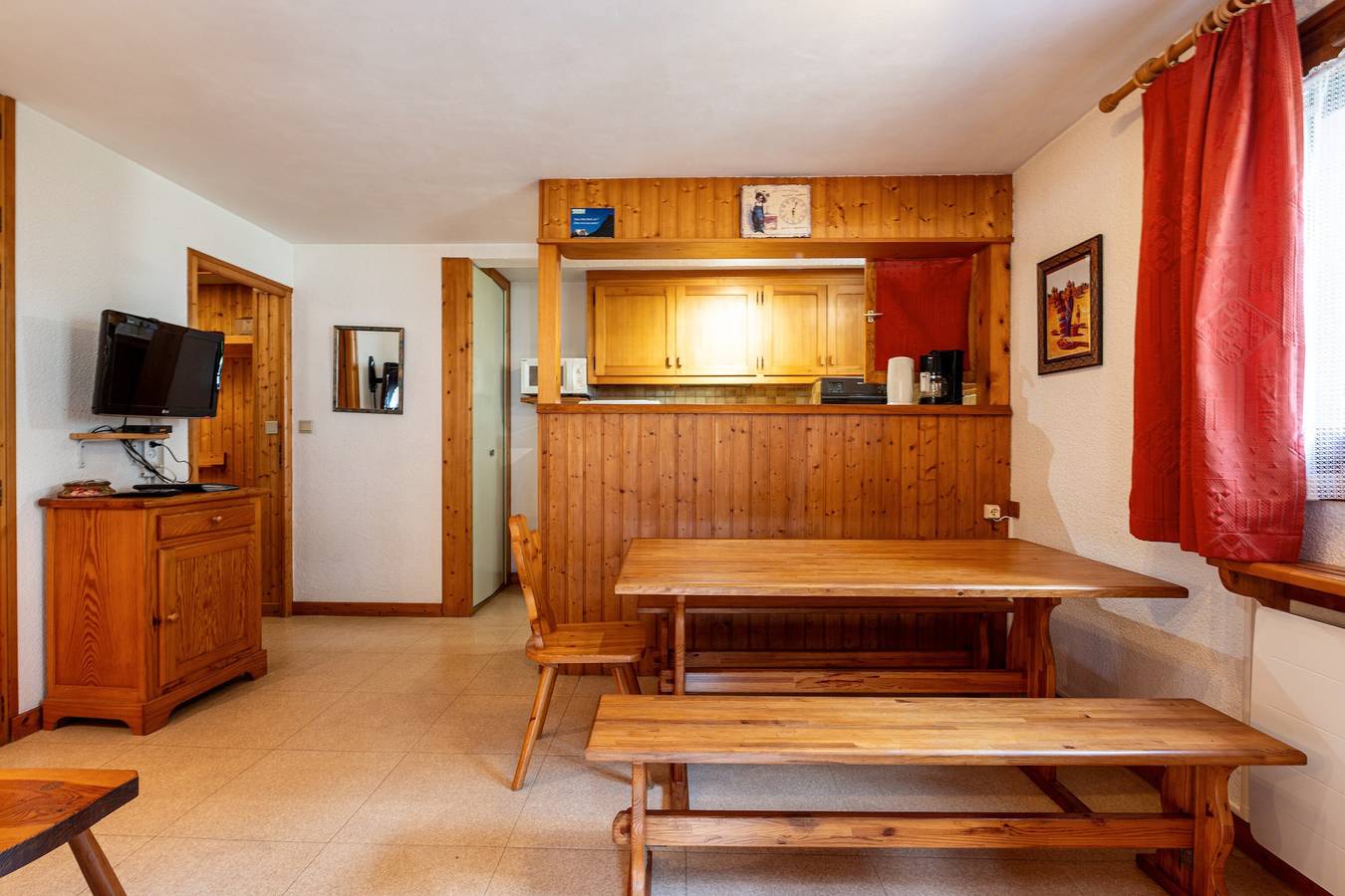 Appartement entier, Appartement 'La Bévéria 5' avec terrasse privée et jardin partagé in Pralognan-la-Vanoise, Massif de la Vanoise