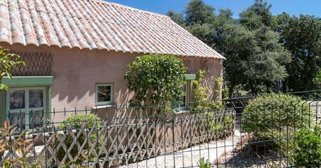 Gîte pour 5 personnes, avec terrasse et jardin à Montfort-sur-Argens