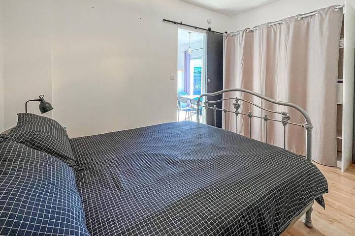1 bedroom cozy home in Sernhac in Sernhac, Nimes und Umgebung