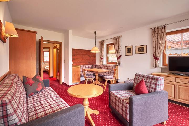 Hotel für 4 Personen, mit Garten und Balkon sowie Sauna, kinderfreundlich in Unterjoch - 4