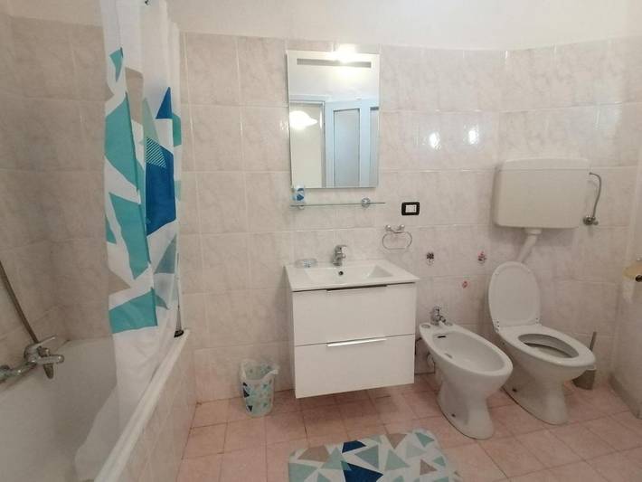 Gîte pour 5 personnes, avec vue et balcon à Camporosso - 2
