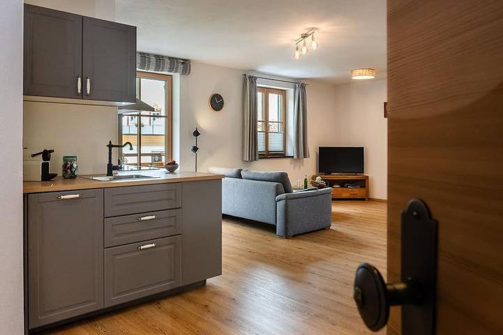 B&B für 2 Personen, mit Sauna und Whirlpool in Oberammergau