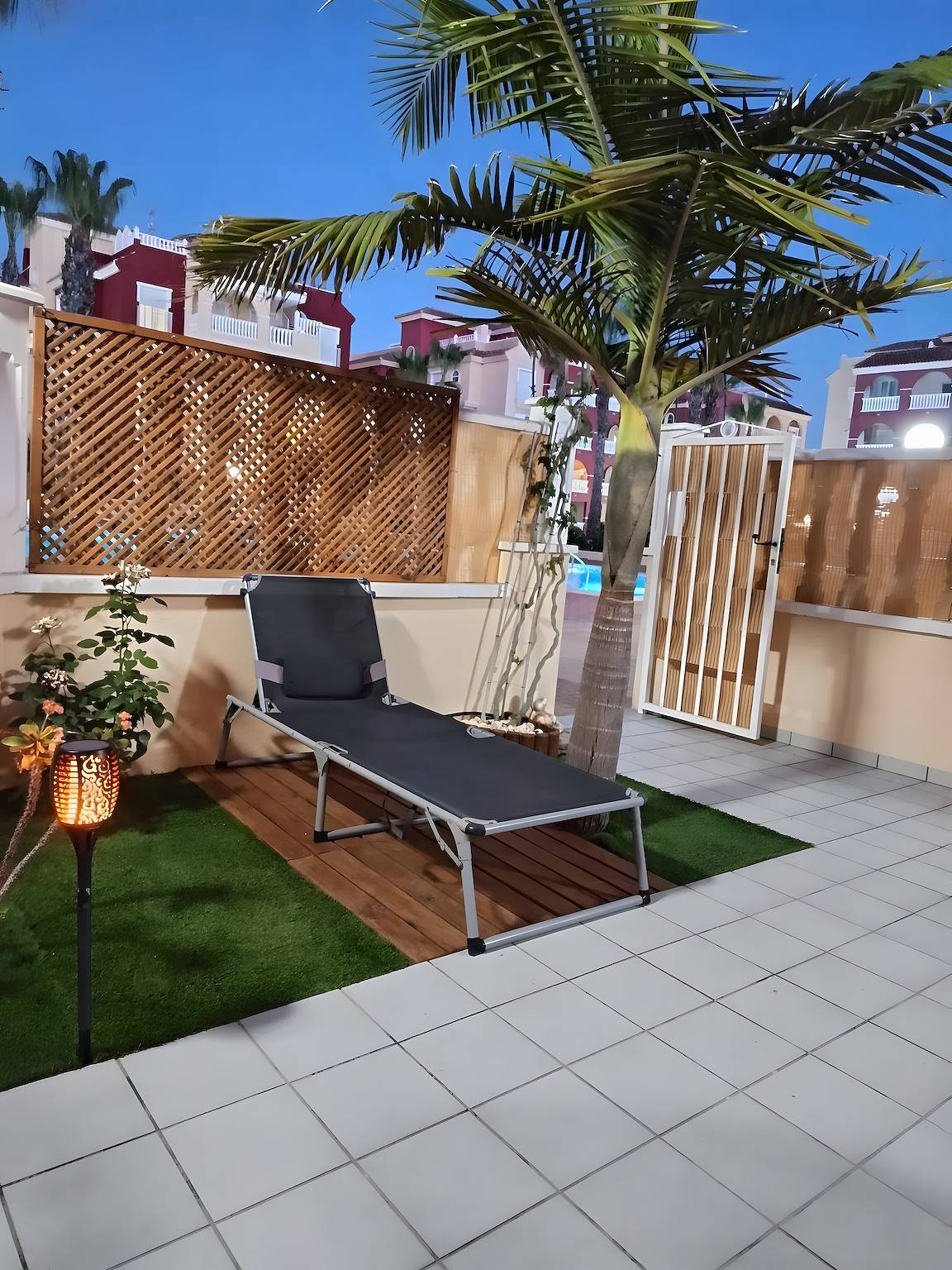 Ganze Wohnung, Apartment 'Puerto Marina Bajo' mit Gemeinschaftspool, Wlan und Klimaanlage in Pueblo Patricia, Los Alcázares