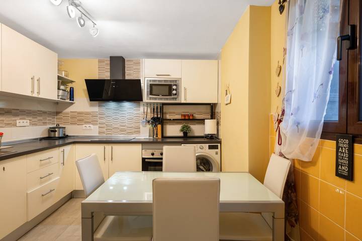 Ferienhaus 'Casa Etna' mit privater Terrasse, Wi-Fi und Klimaanlage in Playa Blanca, Yaiza