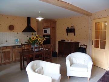 Gîte pour 4 Personnes dans Vigneulles-lès-Hattonchâtel, Parc naturel régional de Lorraine, Photo 2