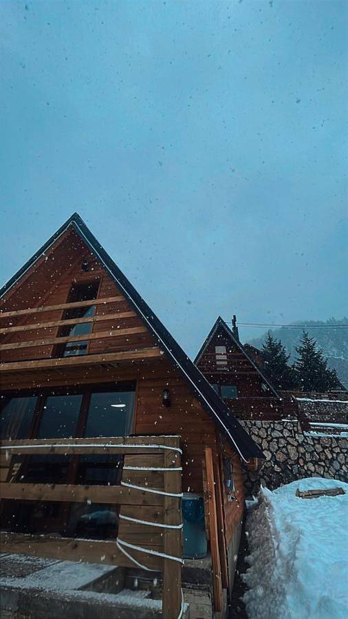 Villa für 10 Personen, mit Garten und Ausblick, mit Haustier in Kosovo