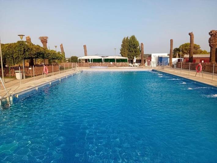 Casa rural para 6 personas, con terraza y piscina - 1