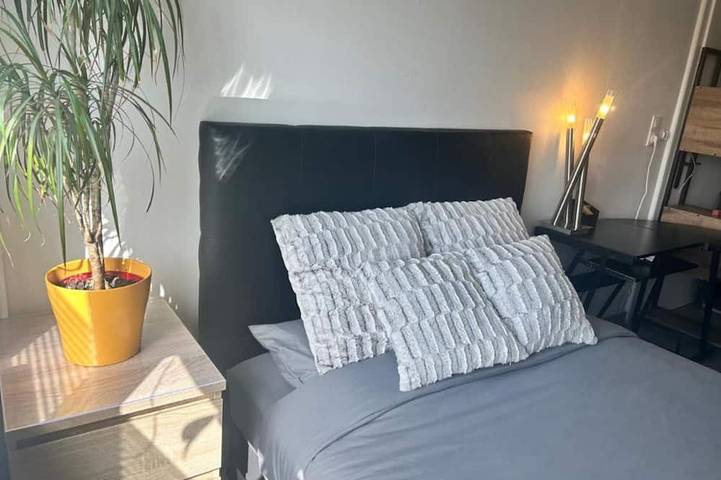 Apartamento entero, Studio 40m2 Residential area 10mn from Thionville and close to Cnpe in Basse-Ham, Mosela (departamento)