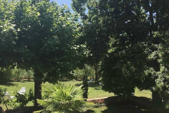 Maison de vacances pour 8 personnes, avec jardin ainsi que terrasse et jacuzzi