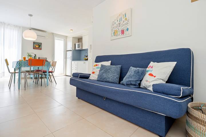 Hel lejlighed, Apartment 'Sf2' with Wi-Fi and Air Conditioning in Platja de l'Alguer (Terres de l'Ebre), l'Ametlla de Mar