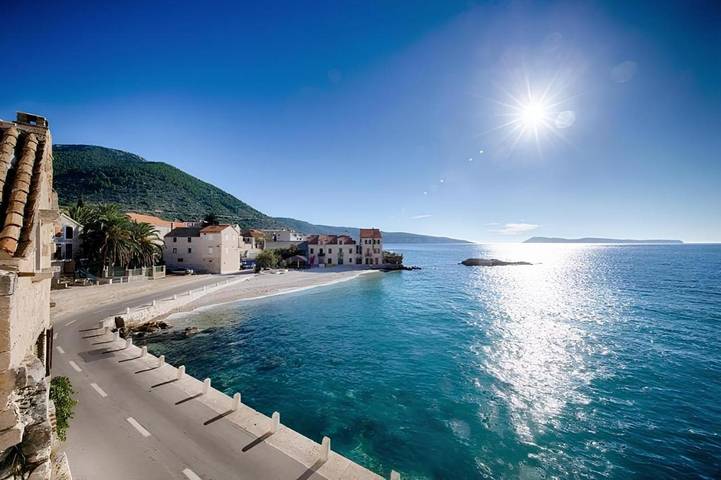 Villa pour 9 personnes, avec vue et jardin, animaux acceptés dans Vis - 3