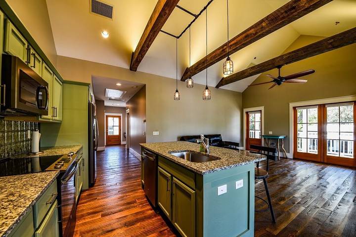 Vacation apartment for 2 people, with balcony - 1
