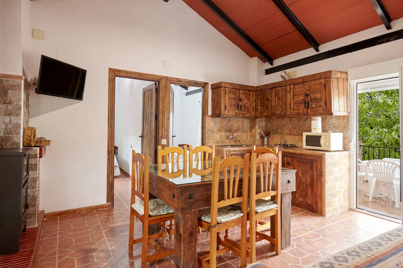 Casa Rural 'Cortijo De Las Flores 2' mit Gemeinschaftspool, gemeinsamer Terrasse und gemeinsamem Garten in La Iruela, Jaén Provinz