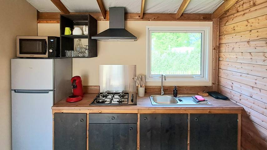 Gîte pour 4 personnes, avec jardin dans Malleville-les-Grès - 4