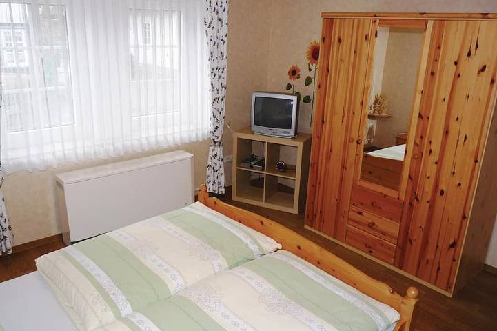Ferienwohnung für 5 Personen, mit Terrasse in Hessisches Bergland - 2