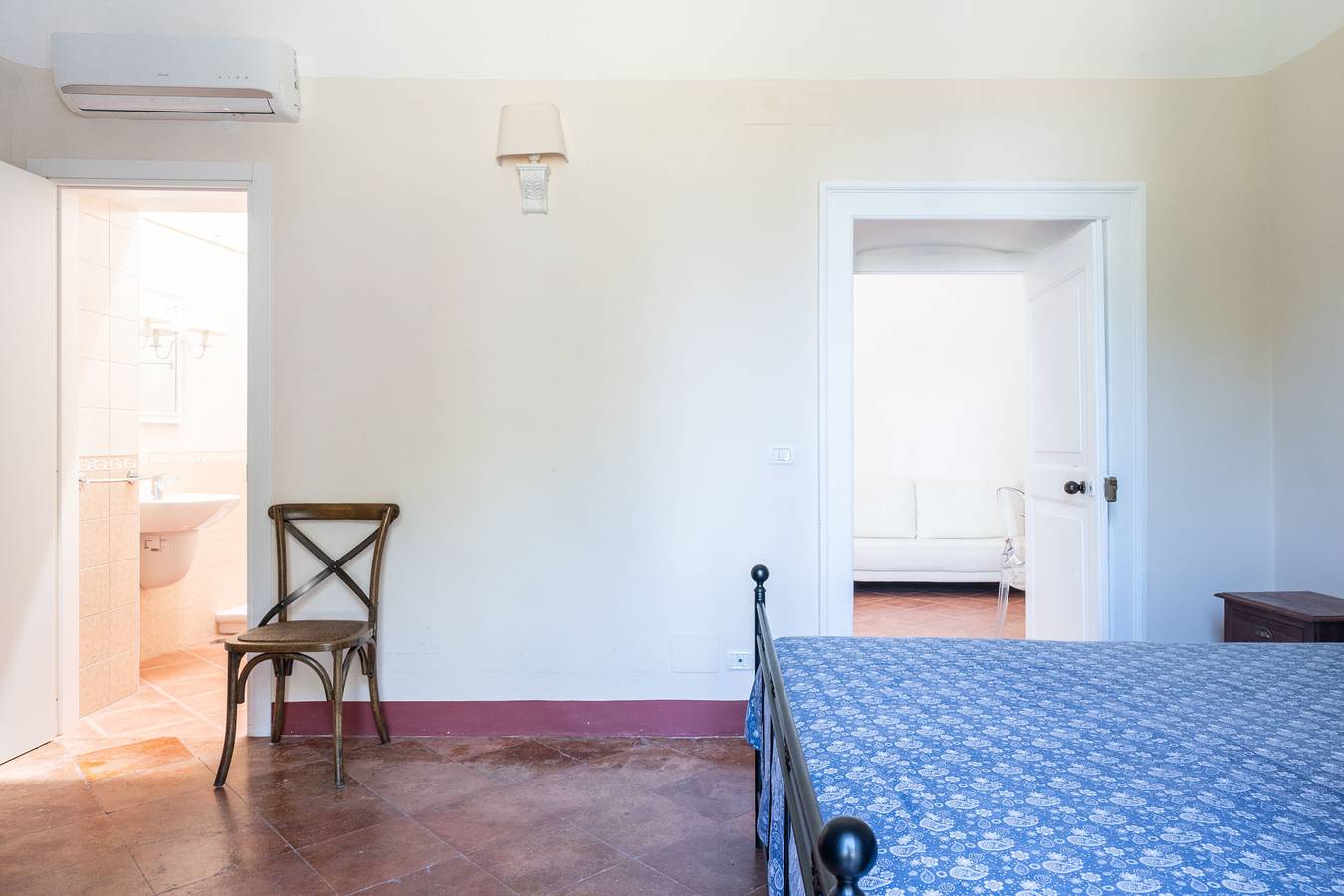 Ganze Ferienwohnung, Tenuta Messere by Wonderful Italy - King Room in Giovinazzo, Bari Provinz