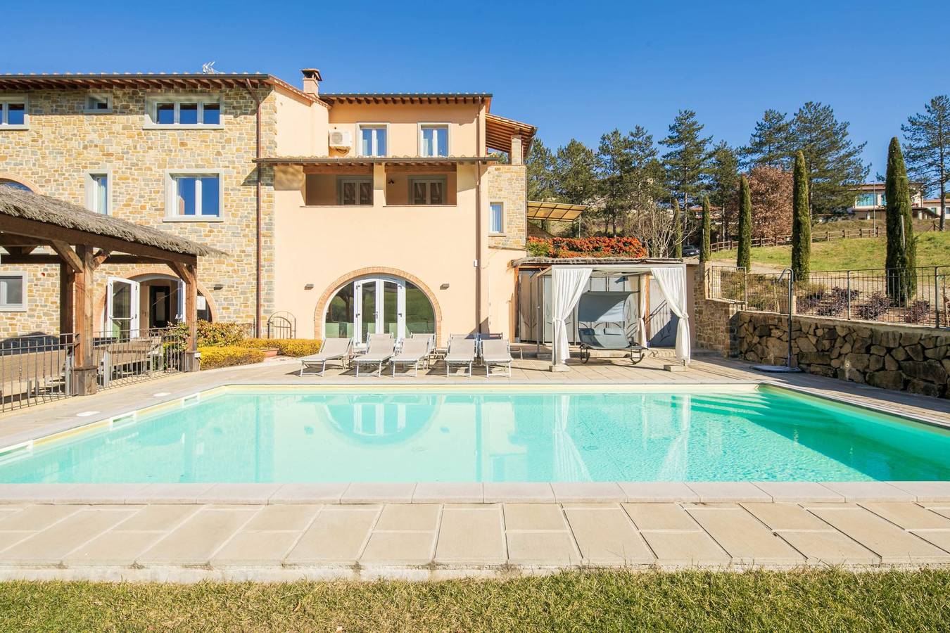 Villa il Contado in Poppi, Casentino