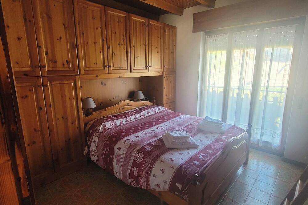 Appartamento intero, Locazione Turistica Cuore d'Altopiano, in mezzo al verde a due passi dal centro in Asiago, Provincia di Vicenza