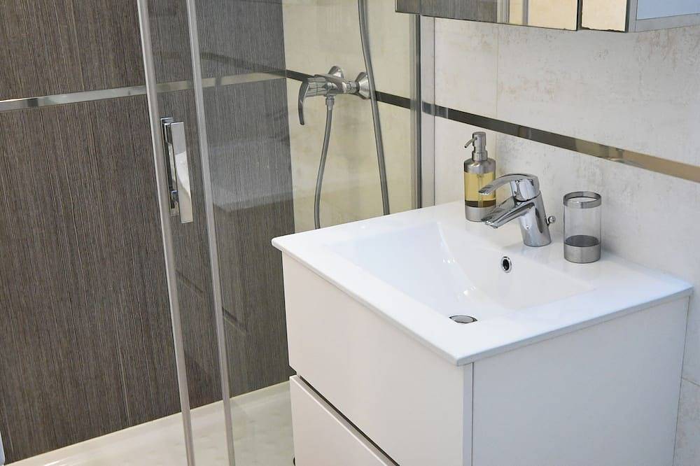 Apartamento entero, Studio Confort Sérénité La Halte du Pèlerin in Bures-sur-Yvette, Essonne