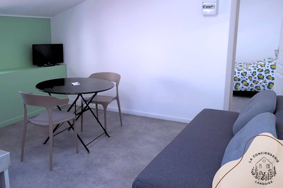 Appartement entier, Appartement de vacances pour 2 personnes in Lens, Région de Lens
