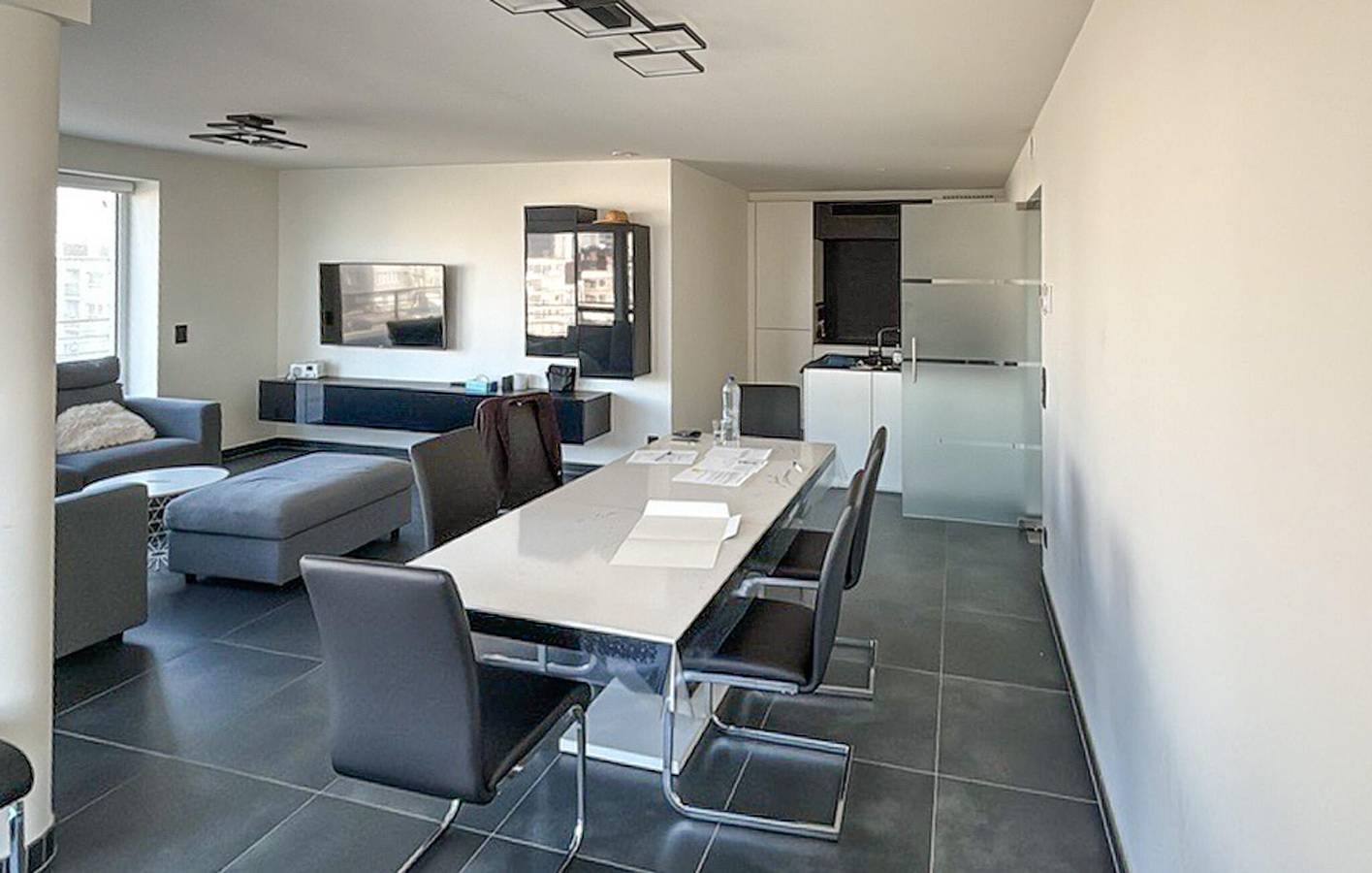 Geheel vakantieappartement, Vakantieappartement voor 8 personen met terras in Stad Oostende, Oostende