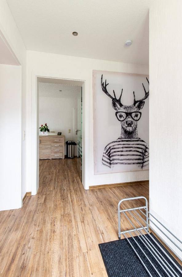 Ganze Wohnung, Ferienwohnung Franz - Ruhige, moderne Ferienwohnung mit 1 Schlafzimmer in Erlabrunn, Fränkisches Weinland