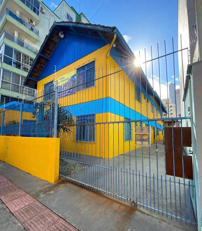 Casas e apartamentos de temporada para 4 pessoas, com jardim, adaptado a crianças em Balneário Camboriú