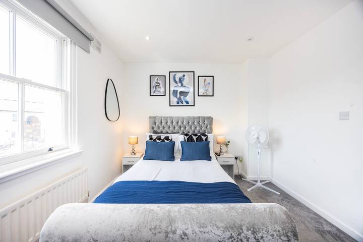 Ferienwohnung für 4 Personen, mit Terrasse und Seeblick sowie Garten in London - 3