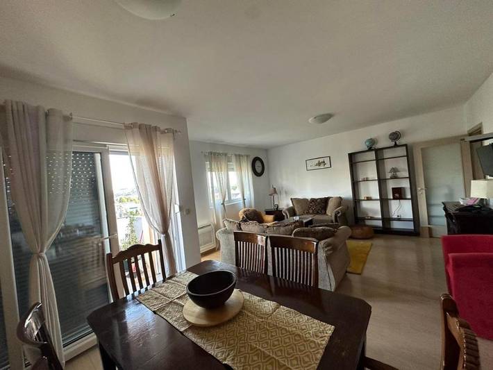 Maison d’hôte pour 2 personnes, avec balcon et vue