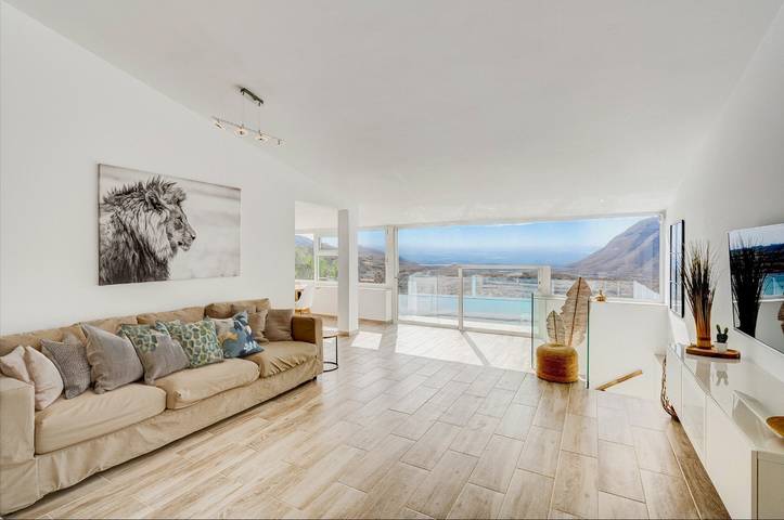 Villa pour 6 personnes, avec terrasse à Arona - 4