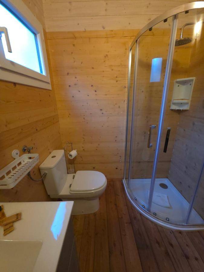 Bungalow für 6 Personen, mit Garten und Ausblick sowie Pool, mit Haustier in San Vincenzo - 4