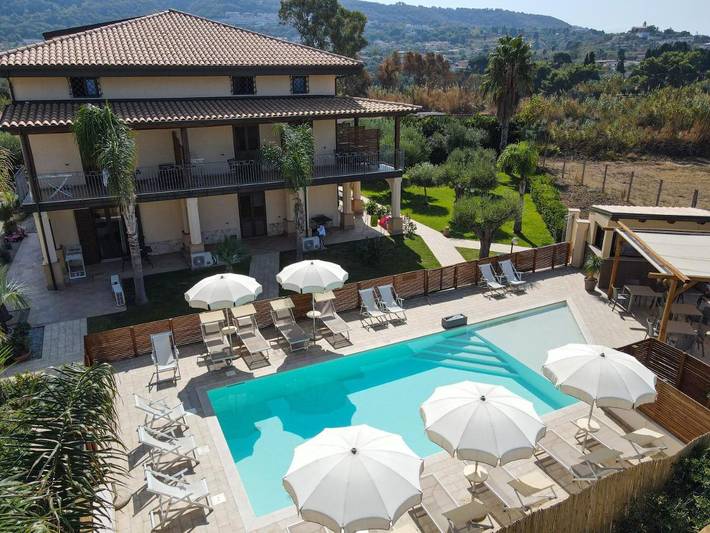Bed and Breakfast für 2 Personen, mit Pool und Terrasse sowie Garten, kinderfreundlich - 1