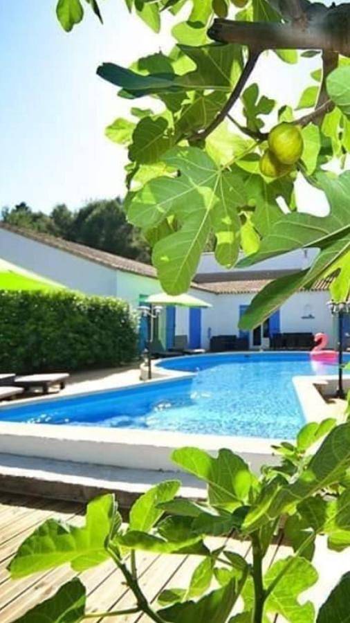 Chambre d’hôte pour 2 personnes, avec piscine et jardin à Bize-Minervois