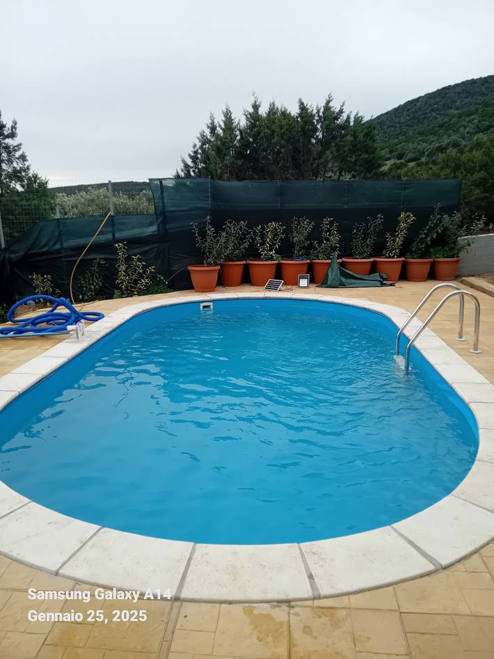 Gîte pour 4 personnes, avec jardin à Sant'Anna Arresi
