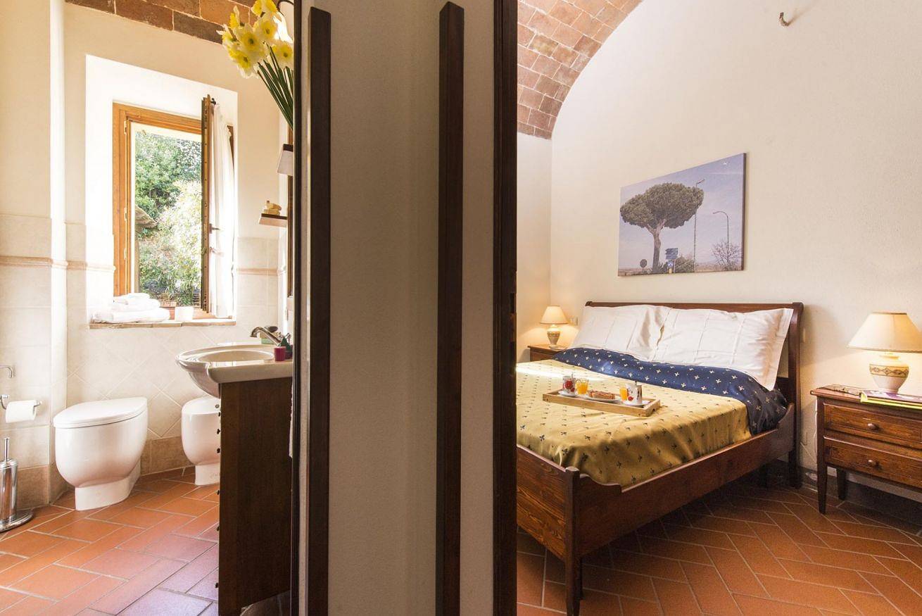 Ganze Wohnung, Zweizimmerwohnung mit Panoramablick und Pool  in Roccastrada, Grosseto Provinz