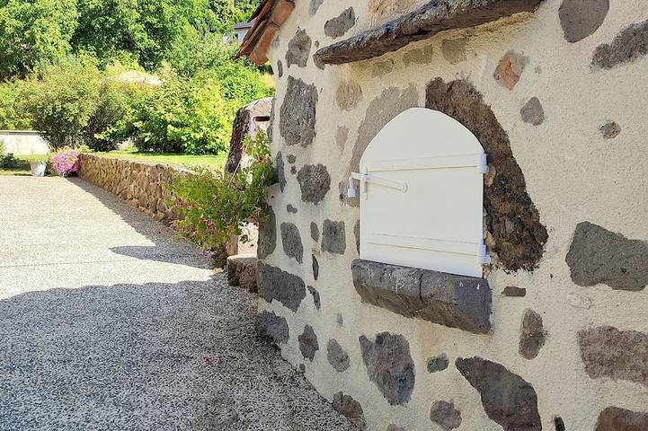 Gîte pour 6 personnes, avec jardin, animaux acceptés à Giou-de-Mamou