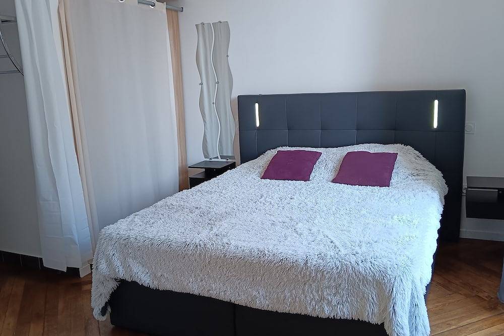 Appartement entier, Appartement  rénové classé 3 étoiles avec terrasse idéal pour 4  personnes. in Guilvinec, Région de Quimper
