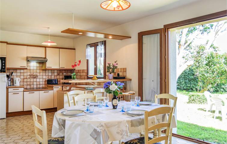 Location de vacances pour 6 personnes, avec terrasse et jardin, animaux acceptés à Pirou - 4