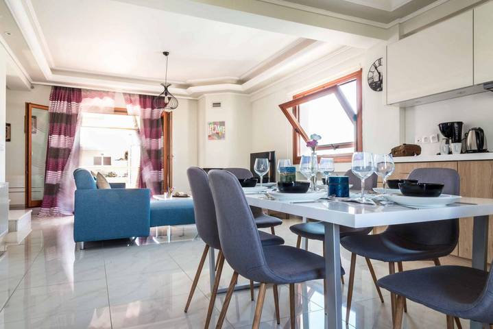 Ferienwohnung für 5 Personen, mit Balkon und Terrasse