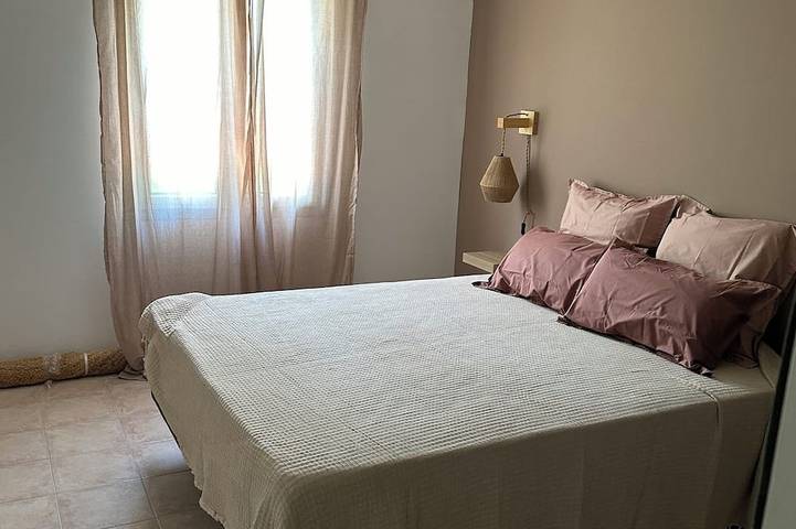Sous les oliviers, villa 6 personnes tranquille, climatisée, piscine privée in Saint-Maximin-la-Sainte-Baume, Région de Brignoles
