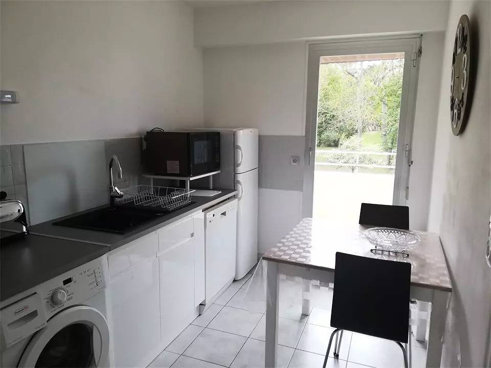 Entire apartment, Charming T2, on the 1st floor of a residence located in the heart of Val-André in Pléneuf-Val-André, Côtes-d'Armor