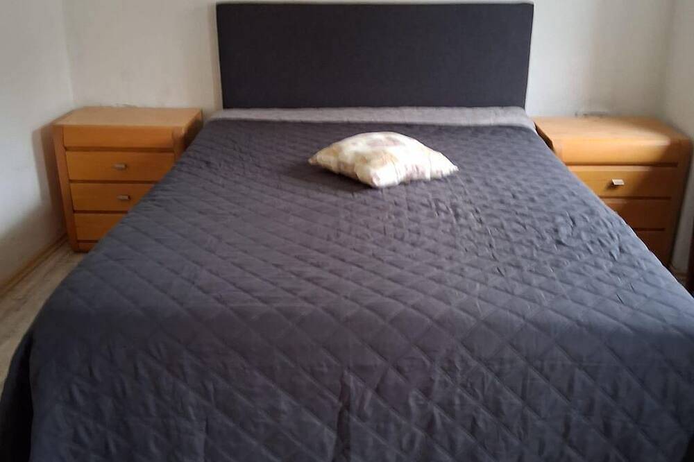 Ganze Wohnung, Ferienwohnung Kyllburg - 2-Bett-Ferienwohnung Dusche/Wc, für 1-3 Personen in Kyllburg, Eifelkreis Bitburg-Prüm