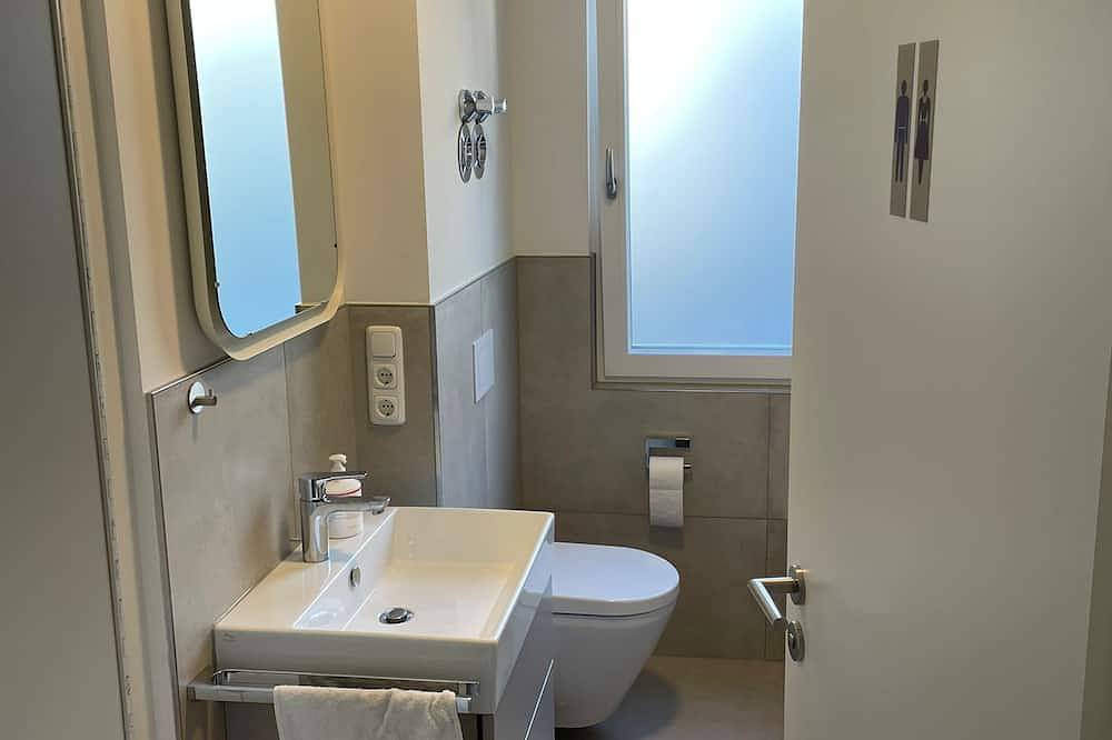 Ganze Wohnung, 👉 Fewo Emma 👈 Zentral, gemütlich und ruhig! \nnicht irgendwo auspacken❣️ in Rüdesheim am Rhein, Rheingau-Taunus-Kreis