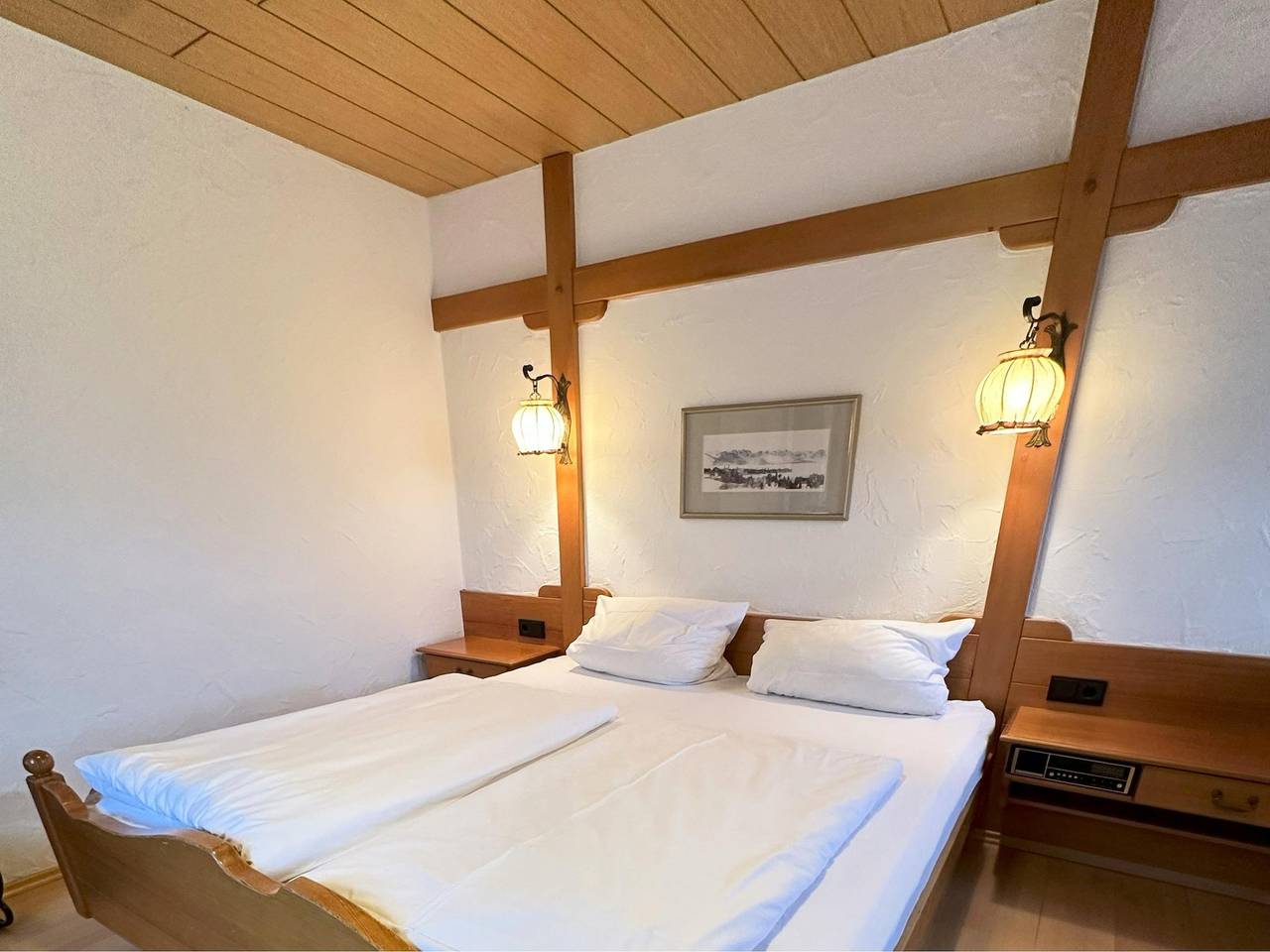 Double room, shower, toilet, 1 bed room in Überlingen, Region Bodensee-Oberschwaben