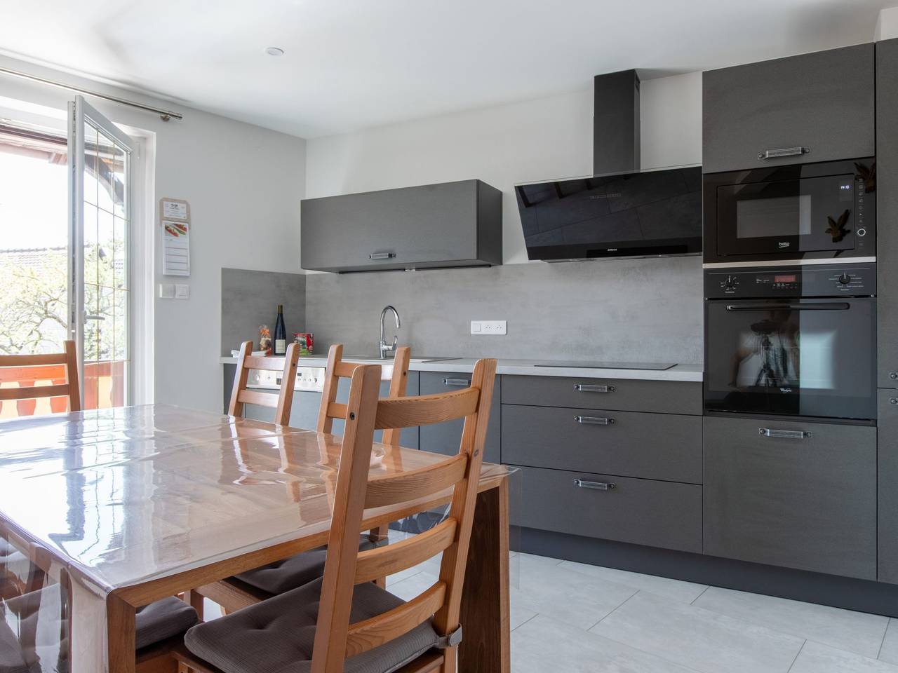 Appartement entier, "Haydi" mit Terrasse in Itterswiller, Région de Sélestat-Erstein