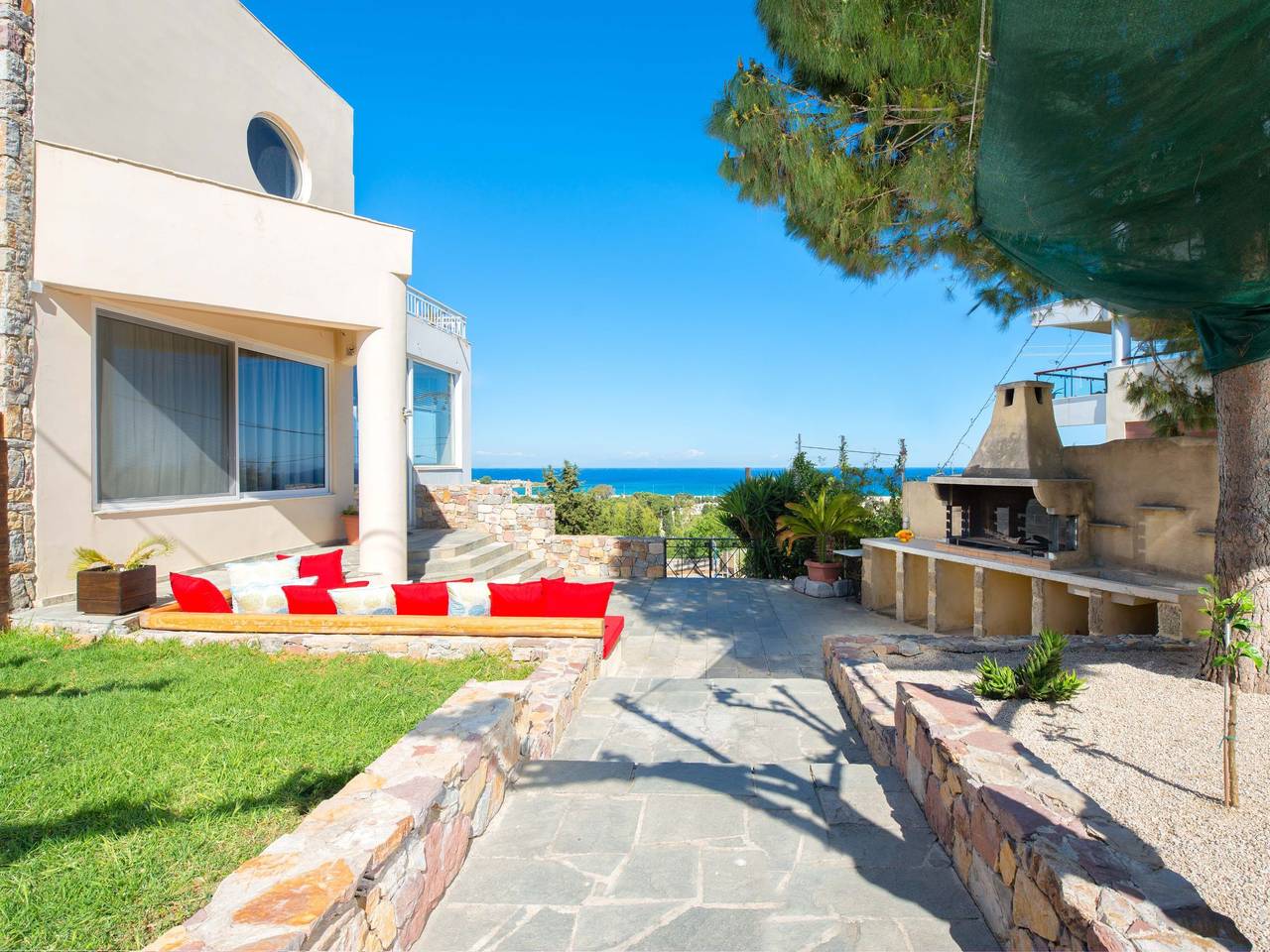 Ganze Wohnung, Drei-Zimmer-Wohnung mit Meerblick in Rhodos Stadt, Rhodos