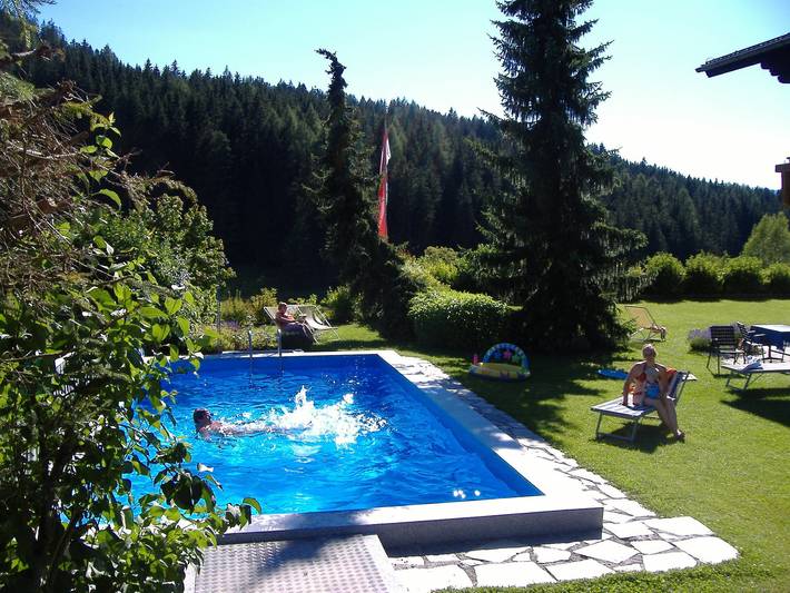 Ferienwohnung für 3 Personen, mit Garten
