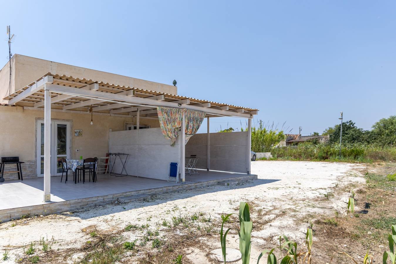 Appartement entier, Appartement "Laguna Blu" avec terrasse privée et Wi-Fi in Granelli, Province de Syracuse